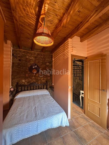 Foto b06eac6d-ab99-4607-88ac-60ea42b52cb8. Casa adossada a Benlloc