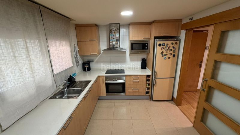 Foto b9fe500e-0b96-4ef3-a1dc-fc844b3f235c. Ático apartamento en av. alcora en Ciutat del Transport - La Salera Castellón de la Plana