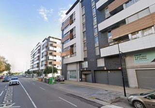 Aparcament cotxe a Zona Avenida del Mar. Plazas de parking