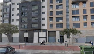 Aparcament cotxe a Ensanche - Río Jucar