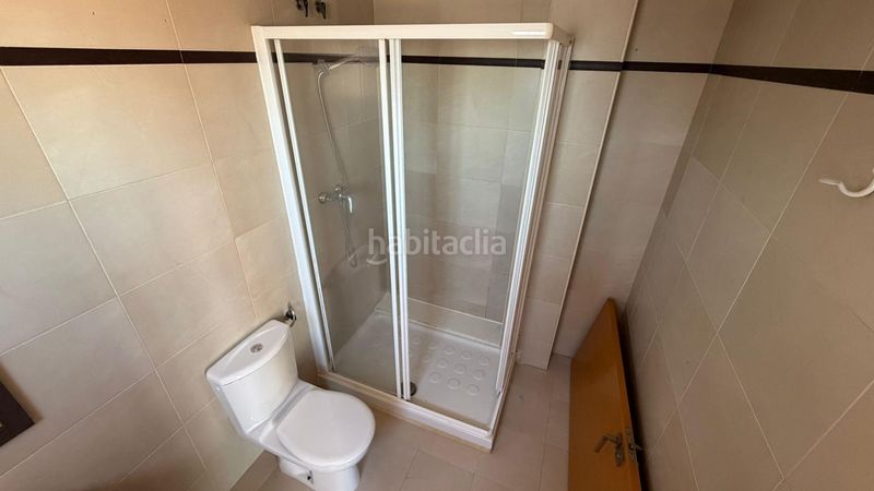 Foto 488e2334-b6e0-410f-abf4-cd2afd1d030a. Pis amb calefacció aparcament a Centro Almazora / Almassora