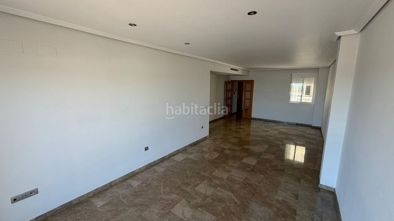 Foto cf84fa78-6bfd-4132-9b32-17aabe21ad04. Pis amb calefacció aparcament a Centro Almazora / Almassora