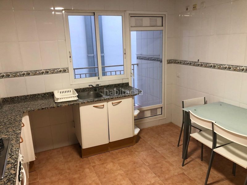 Foto f8d44789-e389-48d8-87bf-9d8bd150858b. Rent apartment with parking in Ensanche - Parque del Oeste Castellón de la Plana