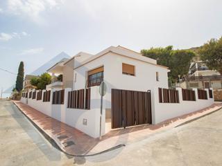 Casa  N/a. San juan de los terreros  villa