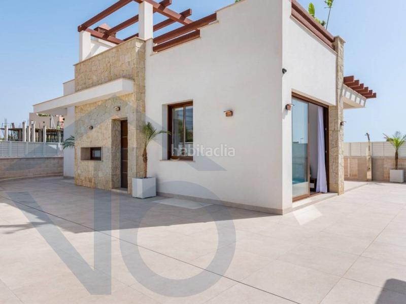 Foto 1ac18069-f3cd-432a-aa4c-90813b9bd834. Casa villa en Cala Marqués Vera