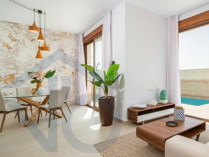 Foto 6749ffc5-aee3-4859-96ce-f5a691a76df4. Casa villa en Cala Marqués Vera