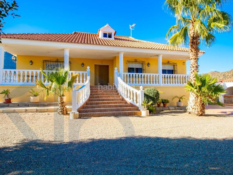Foto 5a8ce3f0-8b40-4b3d-b415-0a13333d0b9b. House with parking in San Juan de los Terreros