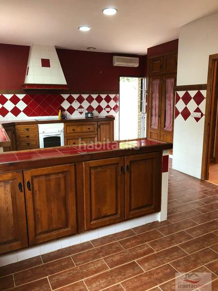 Foto 4e908969-bcb5-483f-b248-2f47a599a216. Chalet el puerto de santa maríachalet en Cuatro Pinos - El Carmen Puerto de Santa María (El)