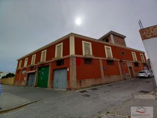 Nau industrial  De valencia. El puerto de santa maríanave