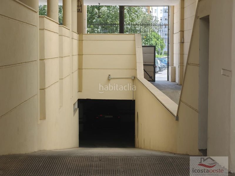 Foto 81a1c8cf-4d97-41c9-993c-366d94489e36. Aparcament cotxe a Plaza de Toros Jerez de la Frontera