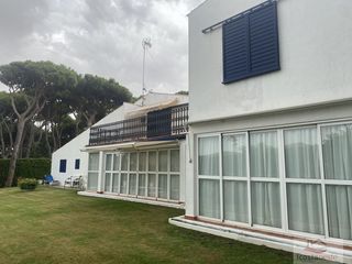 Chalet  Falua. El puerto de santa maríachalet