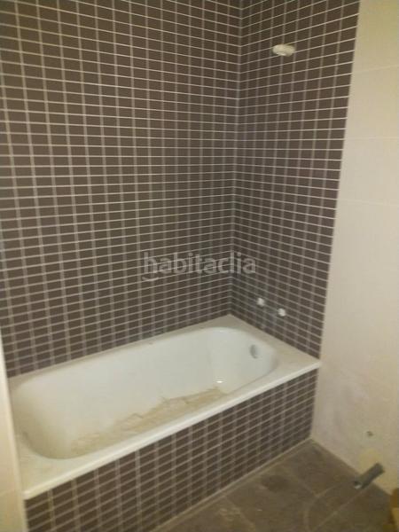 Foto 165fbb91-bdde-4ea0-9ae4-6edcb954a6d5. Edifici a Muela (La)