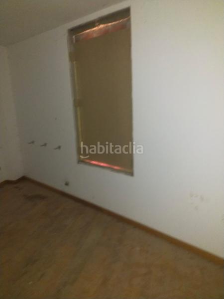 Foto 3ff2a2ed-eb55-491e-95f4-87096910e5fb. Edifici a Muela (La)