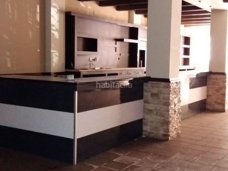 Foto bd770648-9f48-4a58-a53d-bcfa54e32ca2. Local comercial a La Granja Zaragoza