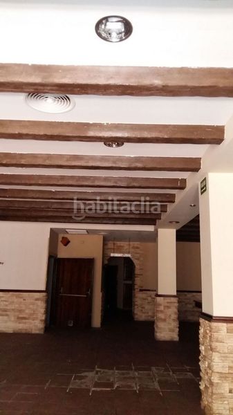 Foto 4f980ed2-2dc6-45ef-b03b-42d744355d4e. Local comercial a La Granja Zaragoza