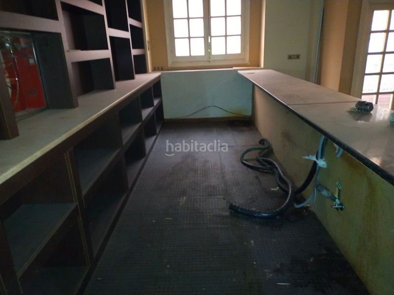 Foto c0413a4d-bcb7-4133-bc7d-7d69c56375bb. Local comercial a La Granja Zaragoza