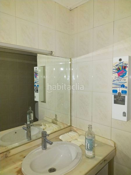 Foto d9dc6b58-3855-4455-b429-f13e7a5a0579. Local comercial a La Granja Zaragoza