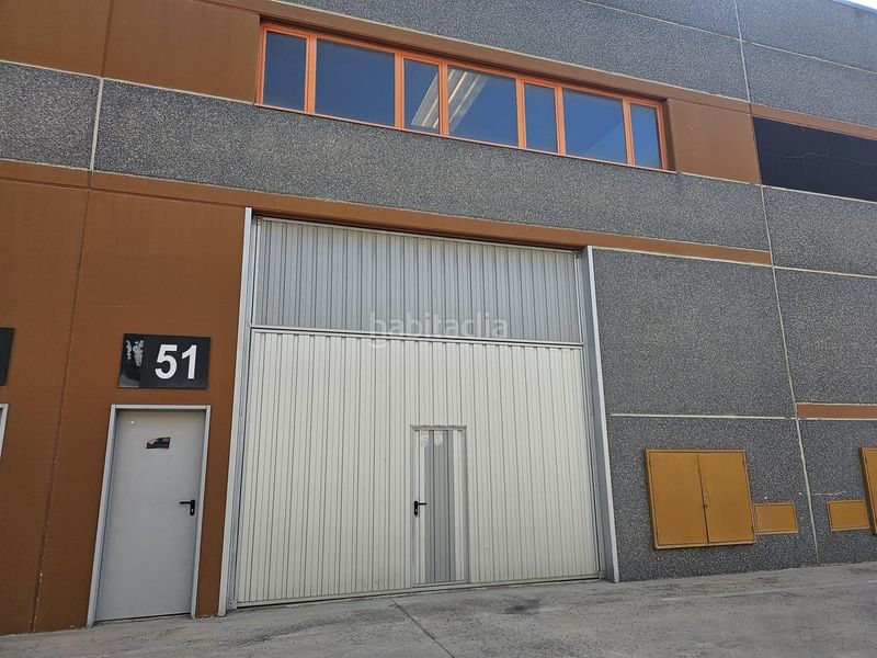 Foto a4df424b-f253-4dfd-b58f-ab450f5409d5. Location bâtiment à usage industriel dans calle calle borderea 51 dans Zaragoza
