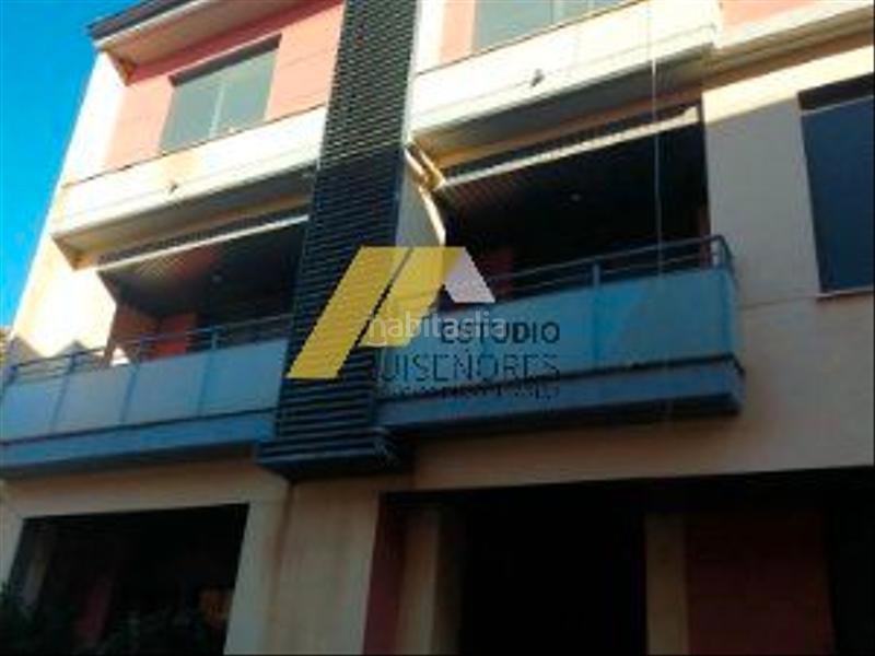 Foto a3489533-9df6-4f21-bb74-abd42bb7a343. Edifici a Cadrete