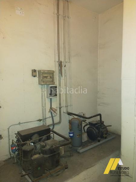 Foto 640fe5c5-f4cd-43f5-831c-a32dd0ae428f. Alquiler local comercial en calle de santander 32 local calle santander en Zaragoza