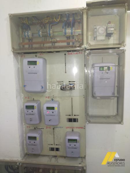 Foto 28ae3365-0949-4a10-8758-ebf171bd5583. Location local commercial dans calle de santander 32 dans Zaragoza