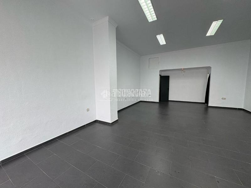 Foto 447e53a4-26ab-4c2e-8e5e-836cec23c6a4. Alquiler local comercial  en alquiler en Barbate