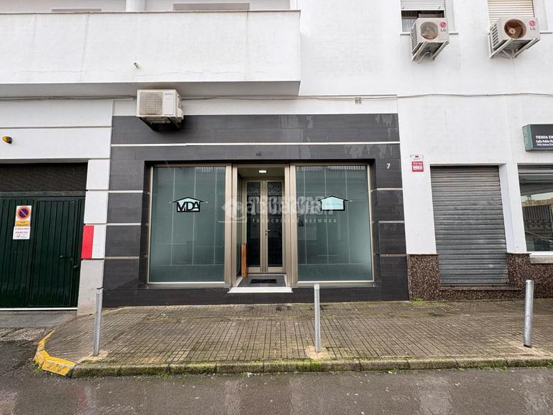 Foto 64bd9d84-a3f2-44c1-8471-e971b72e49bb. Location local commercial dans Barbate Barbate