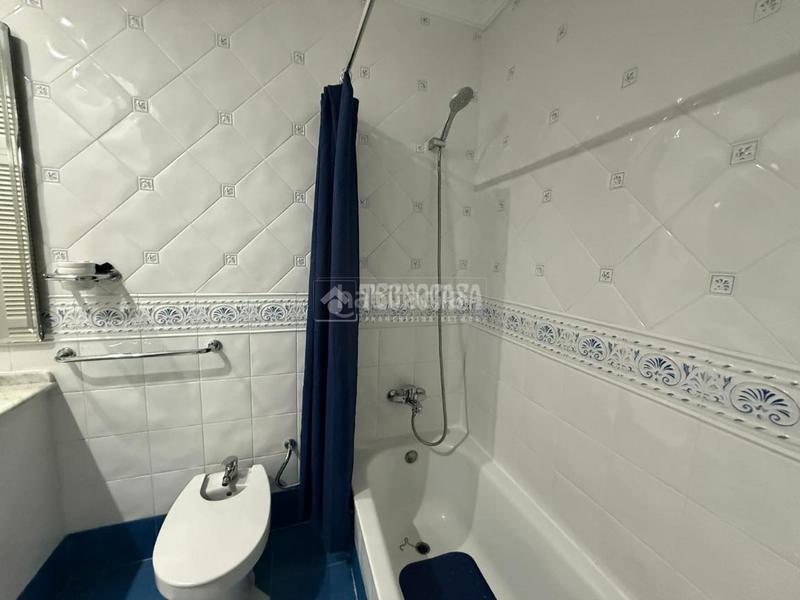 Foto 72f59771-d107-48f2-b4a5-4a6a3f115e92. Casa pareada casa en venta en Barbate Barbate