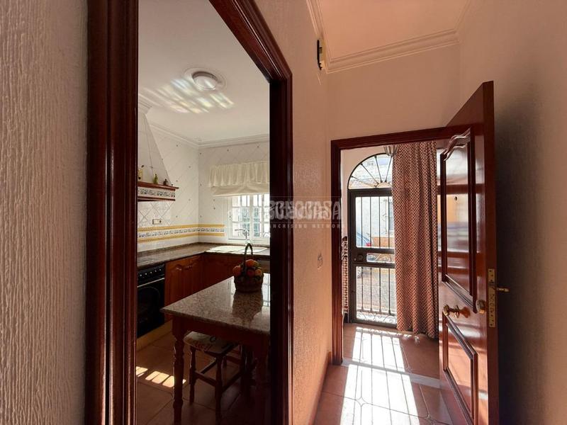 Foto 8490d88c-c550-43f2-a7e4-746cb1b3a2f2. Casa pareada casa en venta en Barbate Barbate