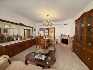 Casa a Barbate. Casa en venta en barbate