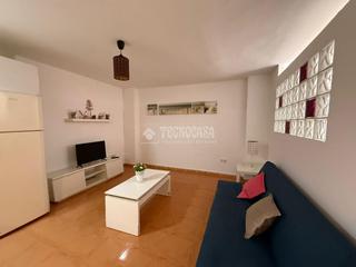 Pis a Tahivilla. Piso en venta en barbate