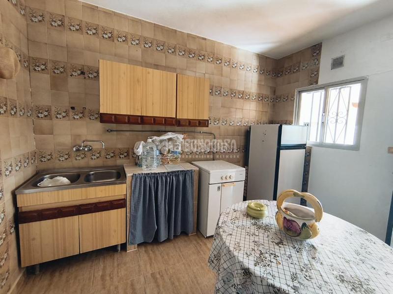 Foto 646d4a66-dce6-4dd1-9306-d1adf5a0f25b. Mas avec parking dans Barbate Barbate