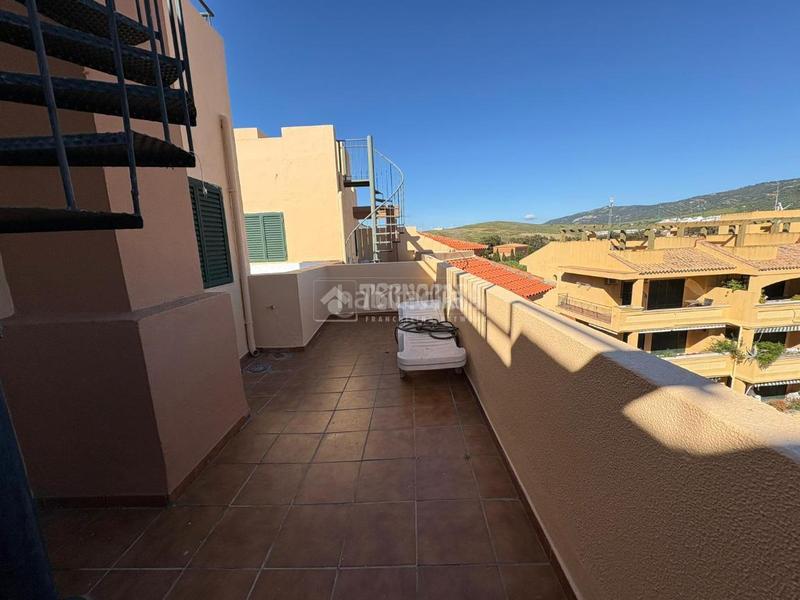 Foto 46111ffe-b8e5-48e3-871d-c7d48886087c. Attico con piscina in Atlanterra Zahara de los Atunes