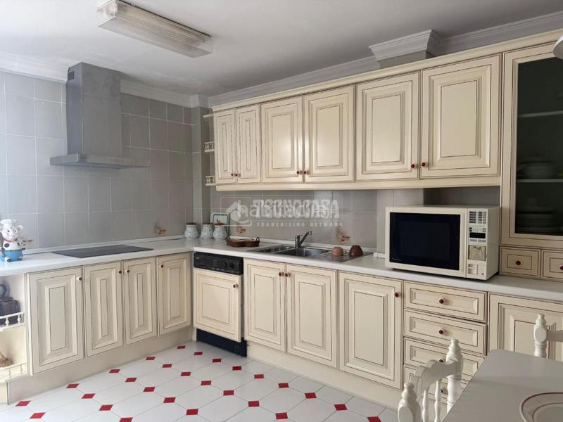 Foto ad1b98c2-8f0b-4b25-a0c8-b13dc75f0e75. Piso  en venta en Barbate Barbate