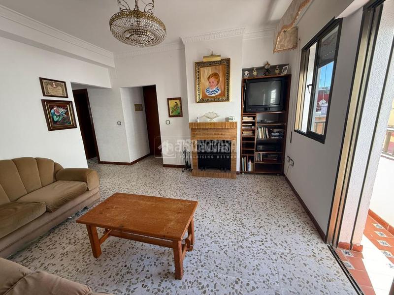 Foto f3e8b8e7-8c90-4b4e-bf64-3a8a1120b6b8. Piso  en venta en Barbate Barbate