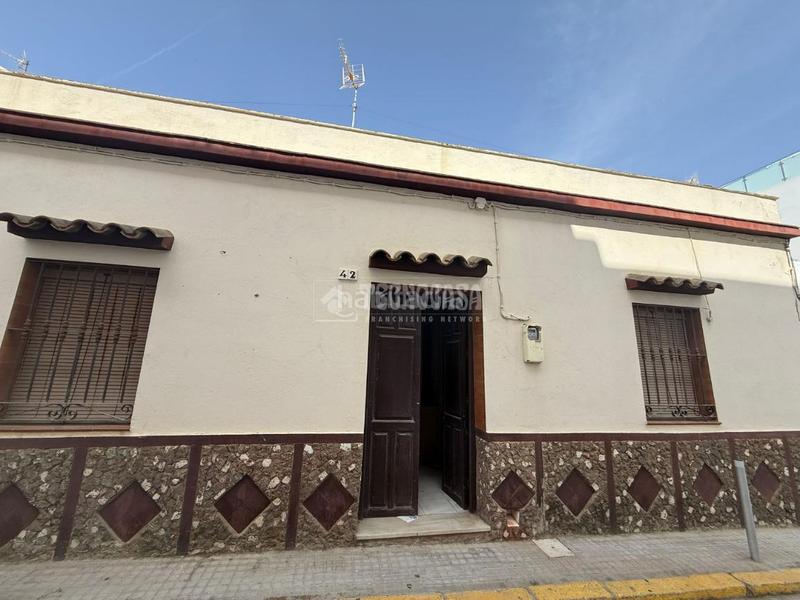 Foto f9502bbc-ad32-44ca-bbbc-6369c4c892f2. Casa  en venta en Barbate Barbate