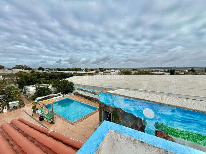 Foto 6de255fa-17db-468d-9e5b-71f0dd01ff4e. Masia amb aparcament piscina a Barbate Barbate