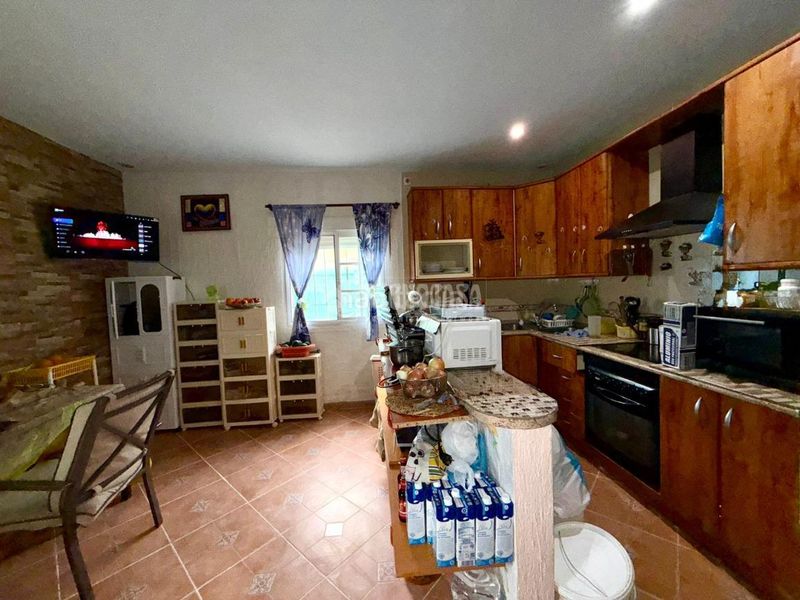 Foto 80175852-9080-43ca-a2b1-44b476a9ea82. Masia amb aparcament piscina a Barbate Barbate