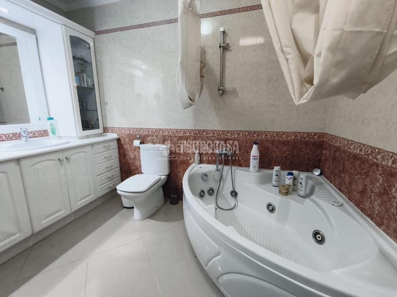 Foto 3138873f-0d33-41ab-b65b-3ac2c0867465. Piso  en venta en Barbate Barbate