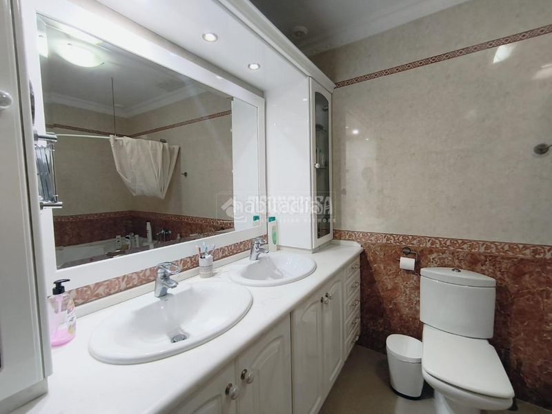 Foto 7370ae73-2508-4d2f-9868-49370d06e442. Piso  en venta en Barbate Barbate