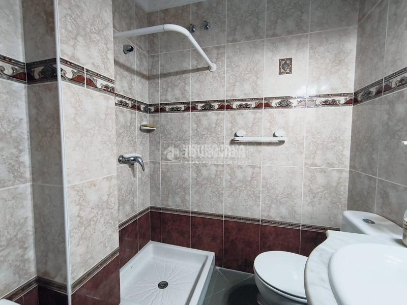 Foto 7f5ba571-d1c8-4bf7-81c3-aef18a44e2d7. Piso  en venta en Barbate Barbate