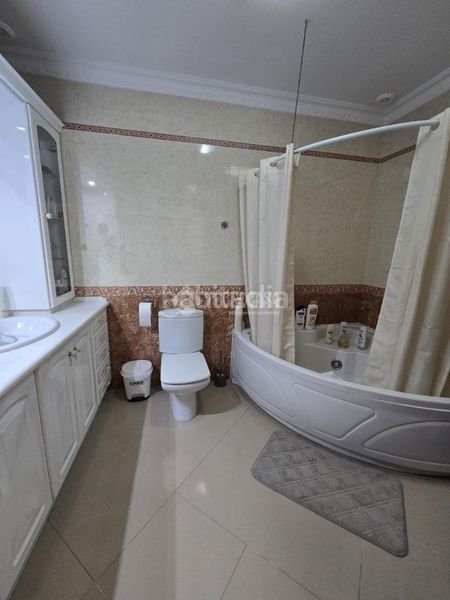 Foto 9884b001-1cd6-47ae-9004-8541d737d3df. Pis a Barbate Barbate
