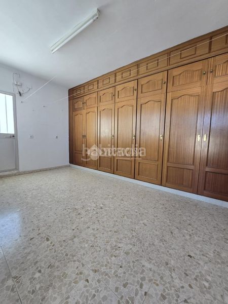 Foto b9437fea-578e-418e-a1a2-8a792a2058ac. Pis a Barbate Barbate