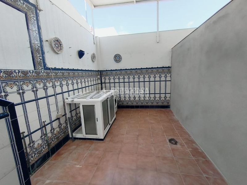 Foto ce262a71-8d21-4e99-a557-3f9c07ee3c22. Piso  en venta en Barbate Barbate