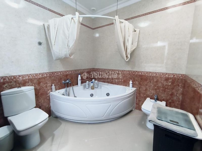Foto e6238992-309f-48de-ac6f-a97348d3417a. Piso  en venta en Barbate Barbate
