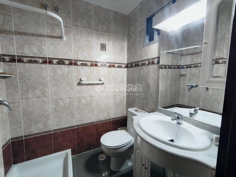 Foto ee7e3448-4110-4b10-a510-630642c9f366. Piso  en venta en Barbate Barbate