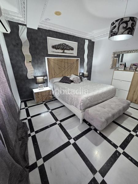 Foto fd9ce5d9-70d7-4c99-83af-130497a62f2e. Pis a Barbate Barbate