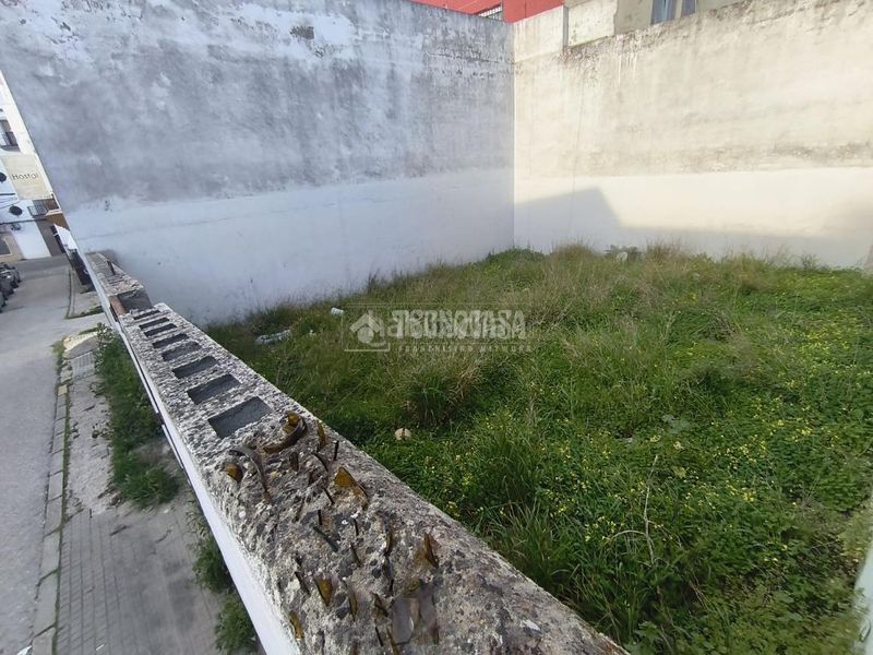 Foto ed8e9d02-1cce-4382-9326-7b3b1155e0ce. Terreny residencial a Barbate Barbate