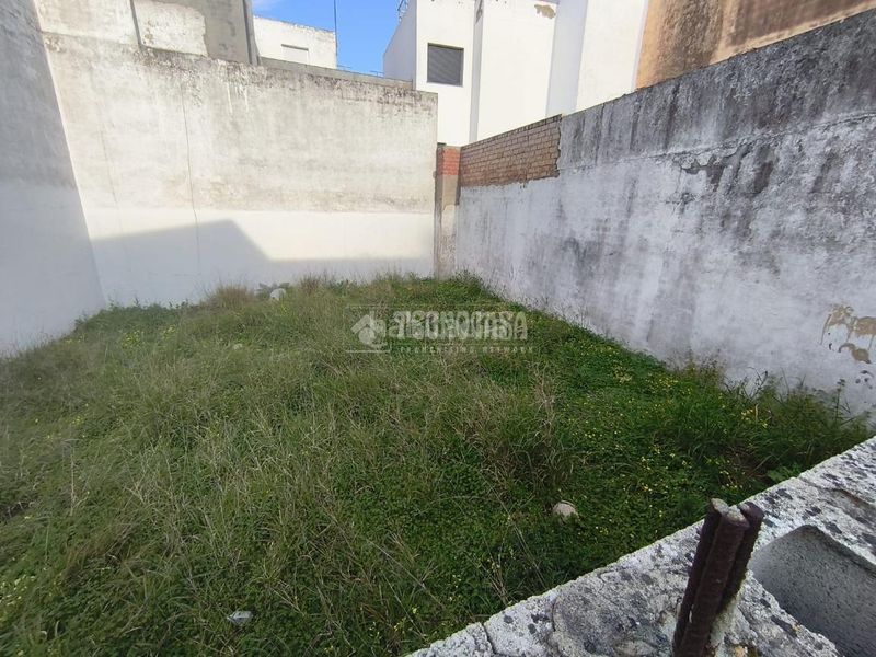 Foto fc8dcae0-95e8-4120-b8bd-8aabf5b20cba. Terreny residencial a Barbate Barbate