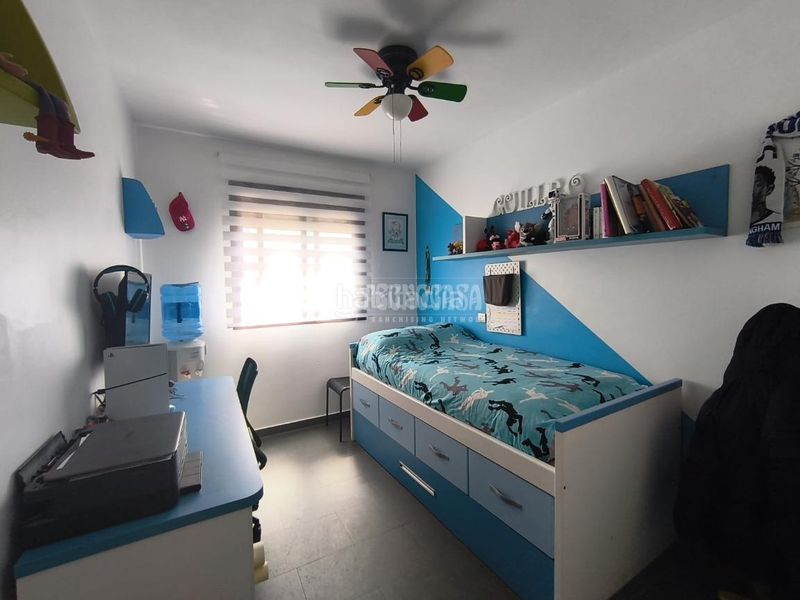 Foto 71bdec8f-ccde-4aed-89ce-7320731ba999. Casa aparellada a Barbate Barbate